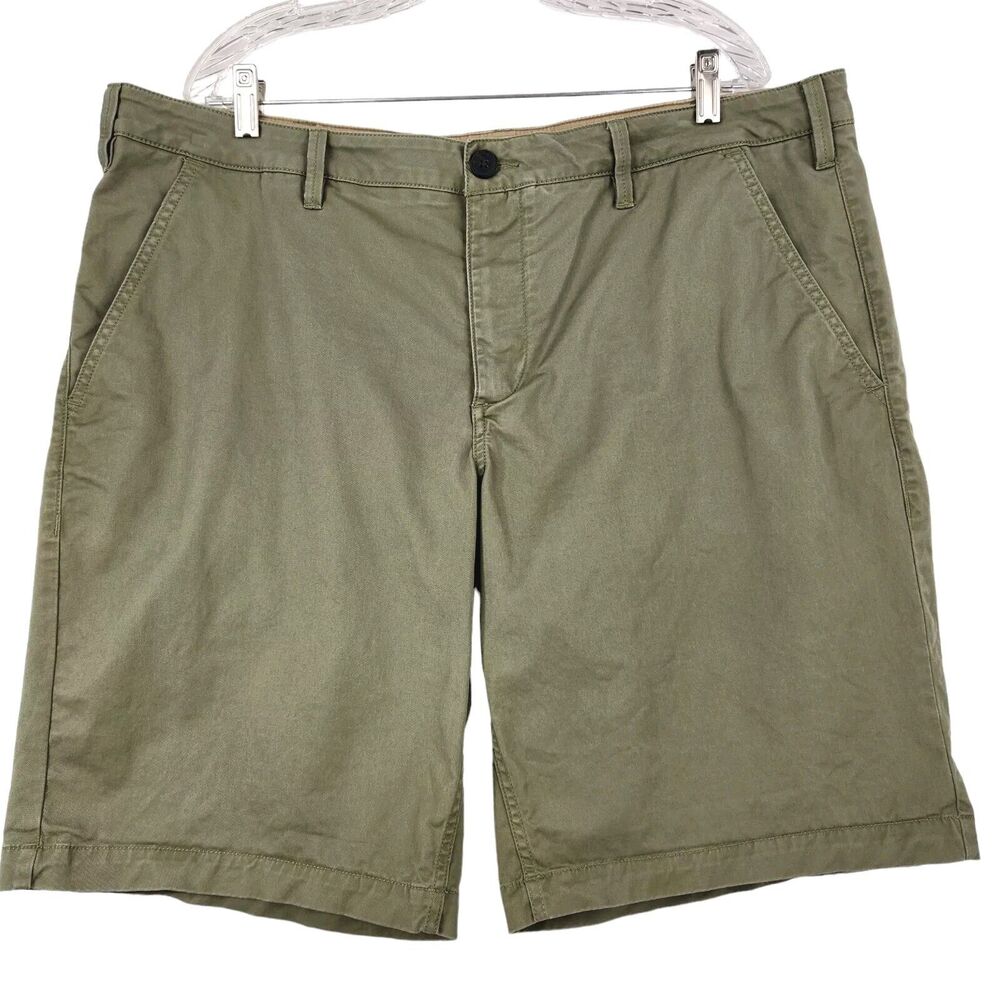Timberland Men's Relaxed Chino Shorts Size‎ 40 Olive Green Slash Pockets Casual